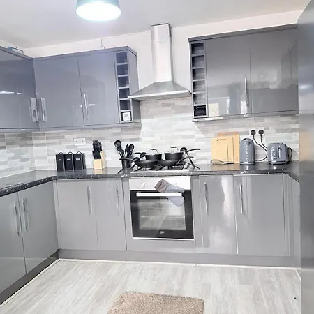 52 Ring Road 2 Shared House Ensuite