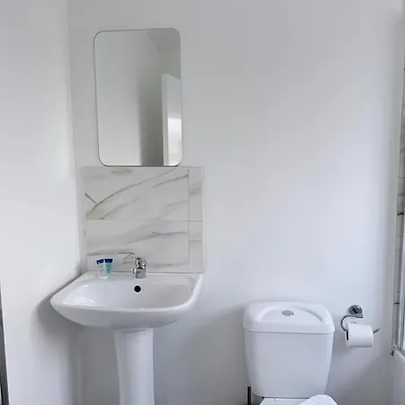 52 Ring Road 2 Shared House Ensuite